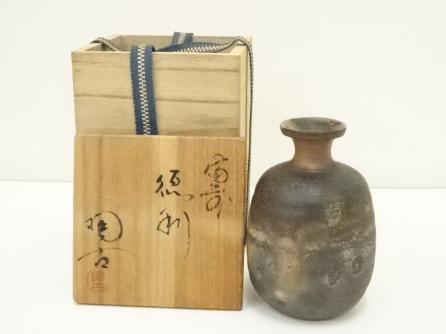 Pottery & Ceramics